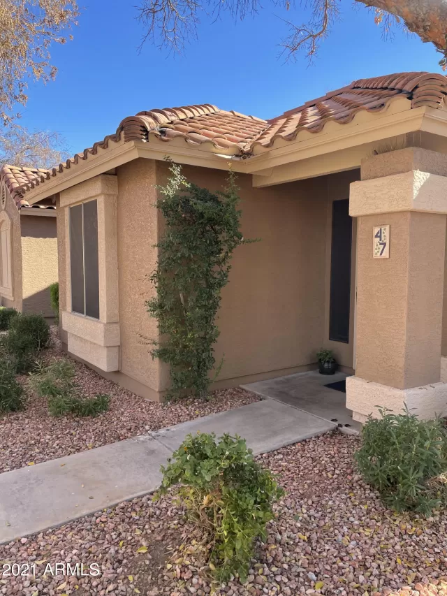 MLS: 6180323 Condo For Sale