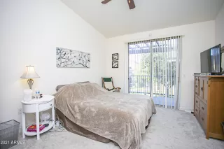 Photo #6: 6180324 Listing