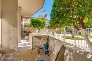 Photo #3: 6180333 Listing