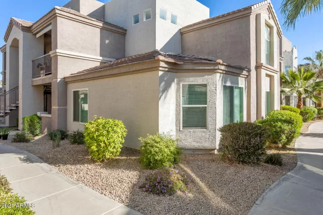 MLS: 6180334 Condo For Sale