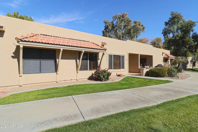 MLS: 6180642 Condo For Sale