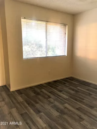 Photo #4: 6180684 Listing