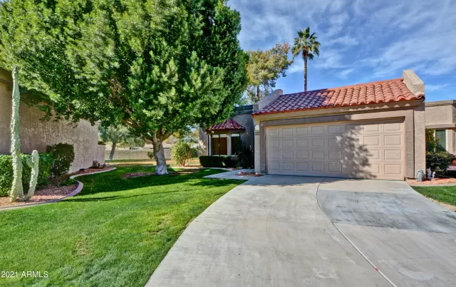 MLS: 6180791 Condo For Sale