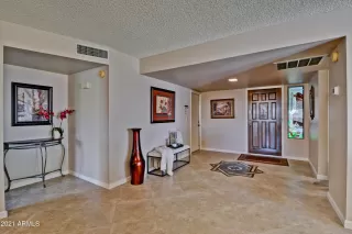 Photo #6: 6180791 Listing