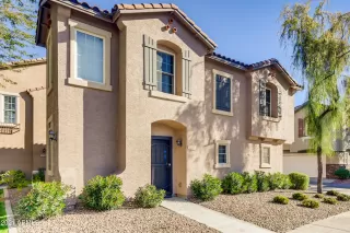 Photo #2: 6180937 Listing