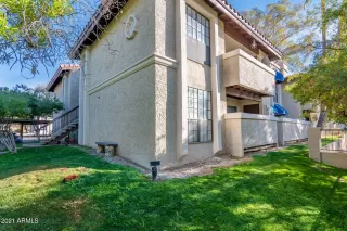 Photo #2: 6181182 Listing 