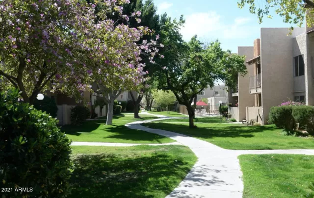 MLS: 6181270 Condo For Sale