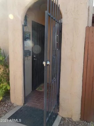 Photo #1: 6181300 Listing