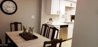 Photo #3: 6181301 Listing