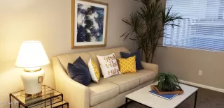 Photo #4: 6181301 Listing