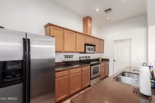 Photo #5: 6181324 Listing 