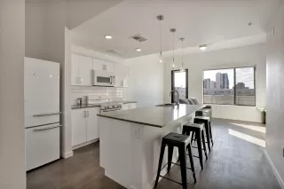 Photo #3: 6181365 Listing 