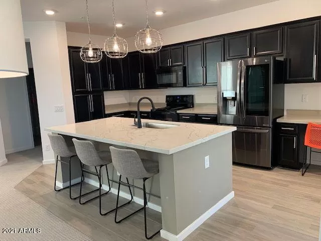 MLS: 6181395 Condo For Sale