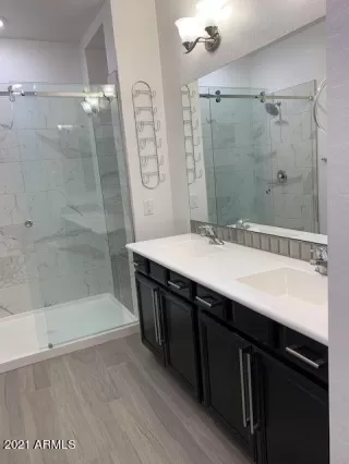 Photo #4: 6181395 Listing