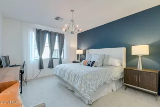 Photo #3: 6181401 Listing