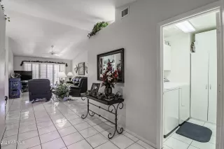 Photo #2: 6181521 Listing