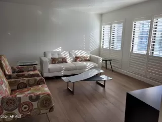 Photo #4: 6181591 Listing