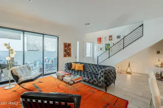 Photo #3: 6181643 Listing