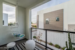 Photo #6: 6181643 Listing