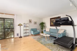 Photo #3: 6181813 Listing