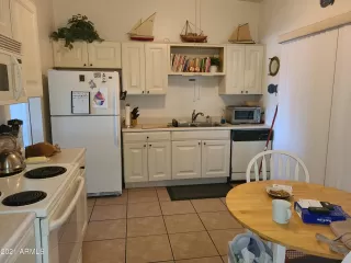 Photo #4: 6181872 Listing