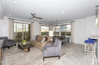 Photo #2: 6181878 Listing