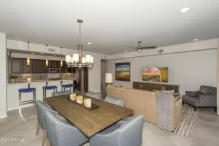 Photo #3: 6181878 Listing