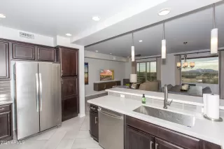 Photo #5: 6181878 Listing