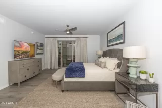 Photo #6: 6181878 Listing