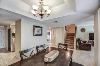 Photo #2: 6181998 Listing