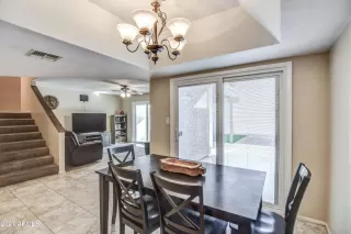 Photo #3: 6181998 Listing