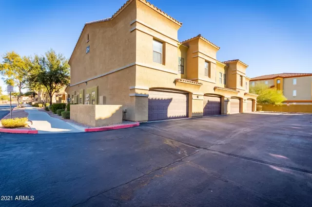 MLS: 6182006 Condo For Sale