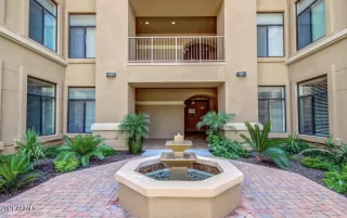 Photo #2: 6182173 Listing 