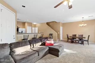 Photo #6: 6182339 Listing