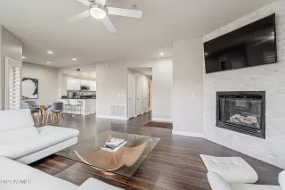 Photo #6: 6182384 Listing