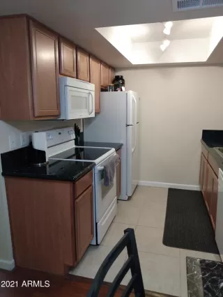 Photo #6: 6182393 Listing