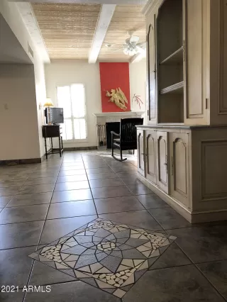 Photo #2: 6182432 Listing