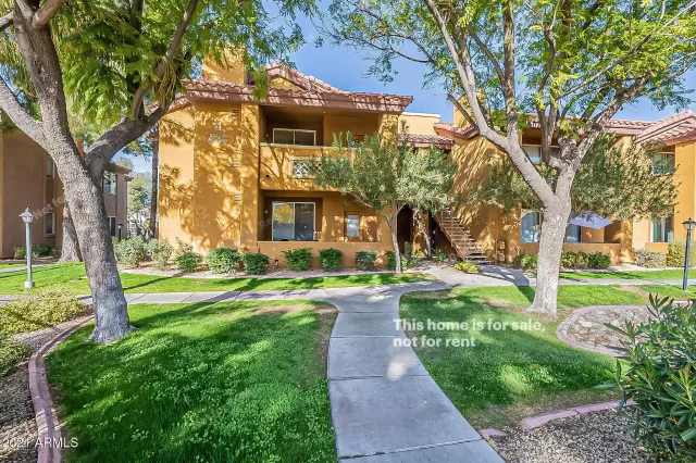 MLS: 6182488 Condo For Sale