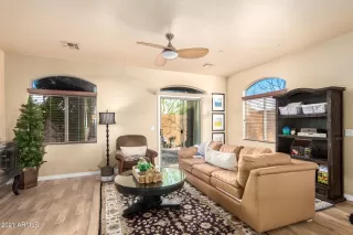 Photo #5: 6182515 Listing