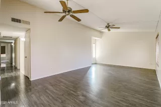 Photo #6: 6182854 Listing