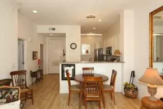 Photo #6: 6182899 Listing 