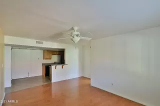 Photo #3: 6183028 Listing 