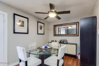 Photo #4: 6183147 Listing