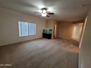 Photo #5: 6183197 Listing