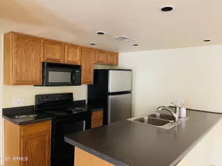 Photo #6: 6183221 Listing
