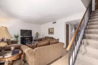 Photo #3: 6183228 Listing 