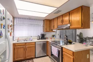 Photo #4: 6183228 Listing 