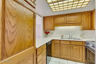 Photo #4: 6183318 Listing