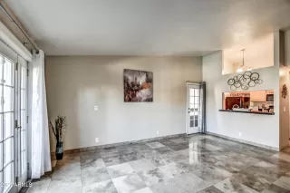 Photo #4: 6183515 Listing