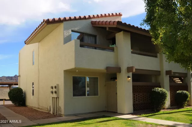 MLS: 6183722 Condo For Sale